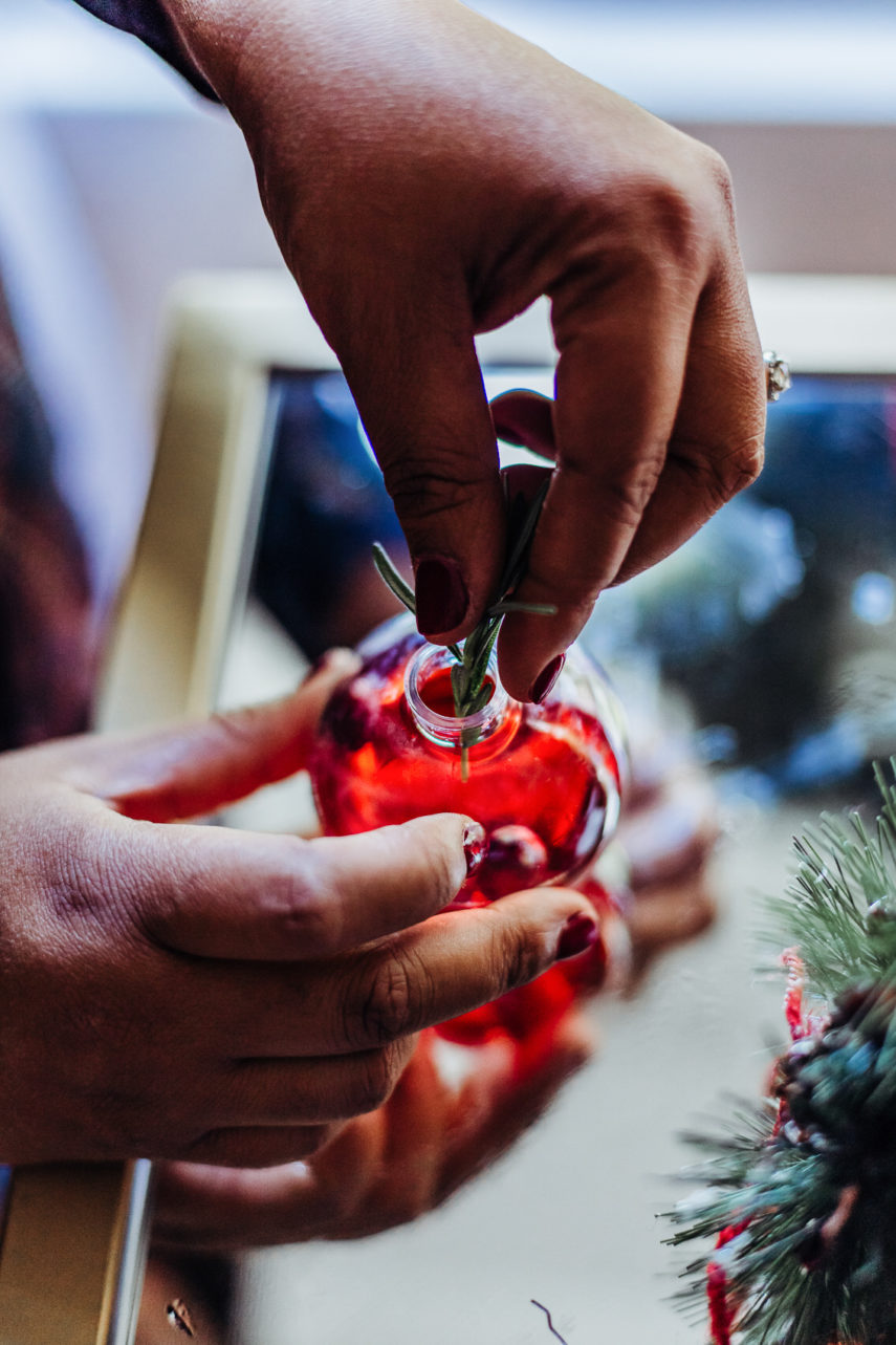 Jingletini Holiday Cocktail