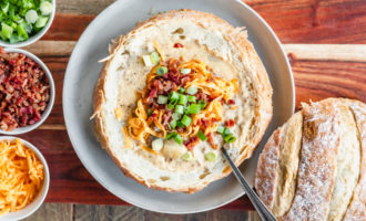 quick and easy one pot cheeseburger soup with bacon potatoes in a bread bowl