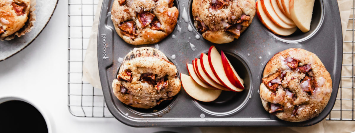 Quick and Easy Apple Fritter Muffins