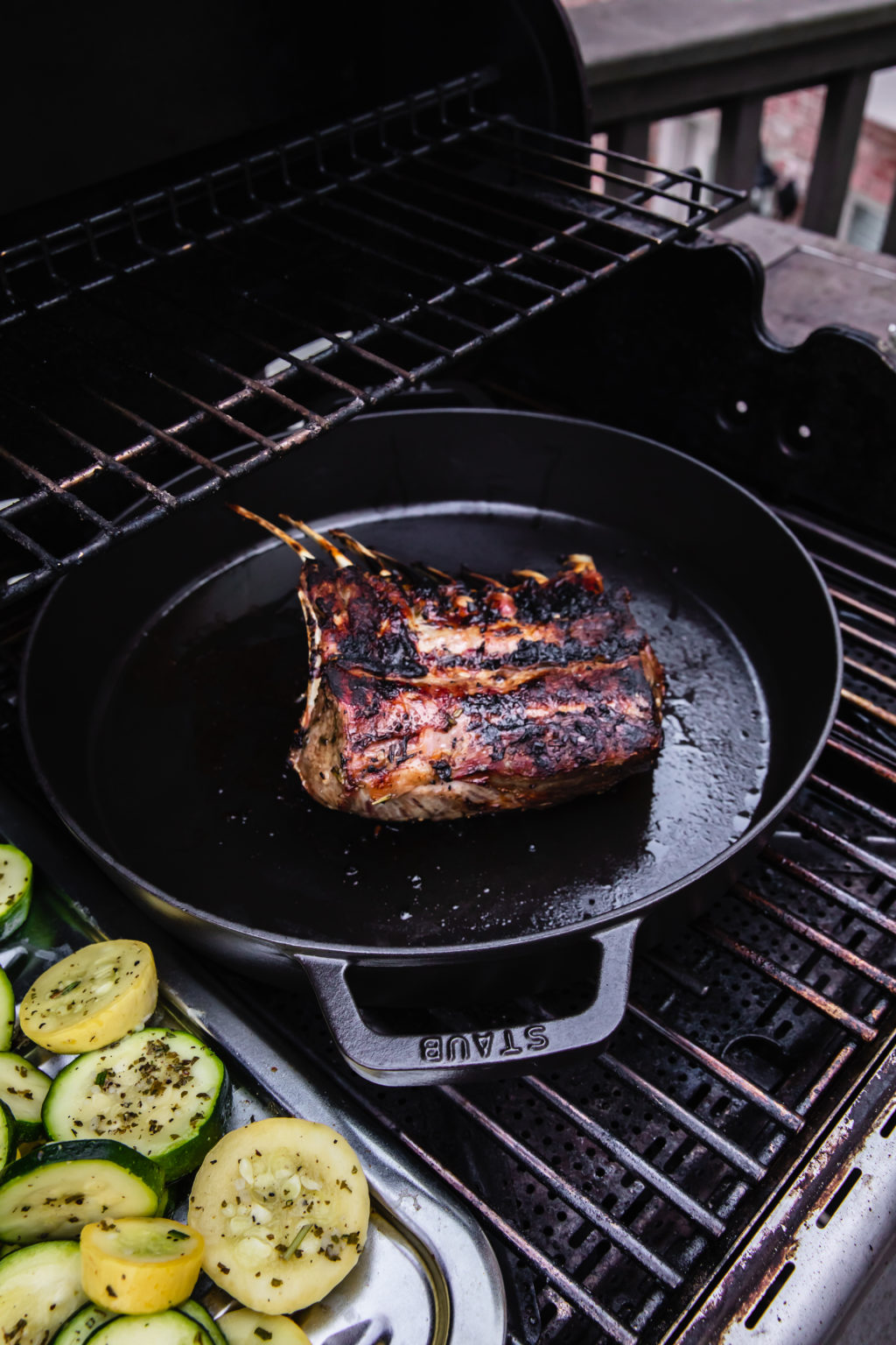 How to cook a rack of lamb in the oven or the grill Rosalynn Daniels